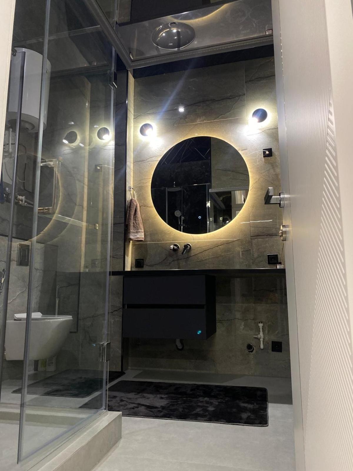 Arman Deluxe Apartment Karaganda Luaran gambar